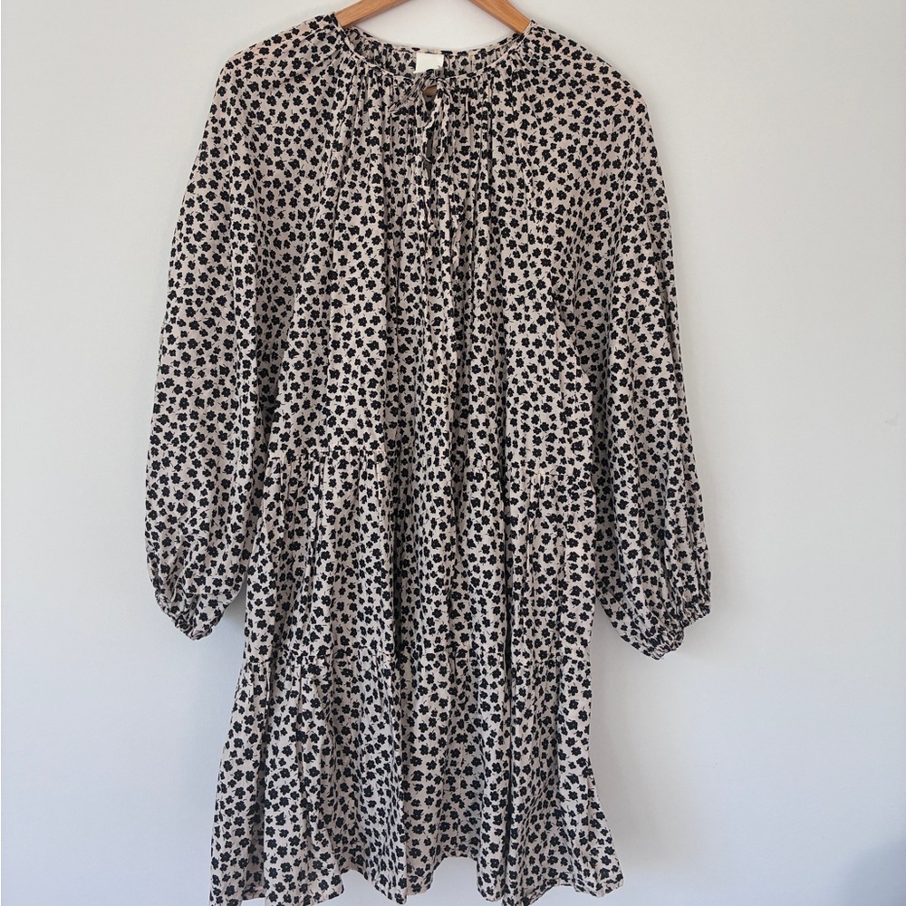 H&M Floral Print Blouse in Black and Cream